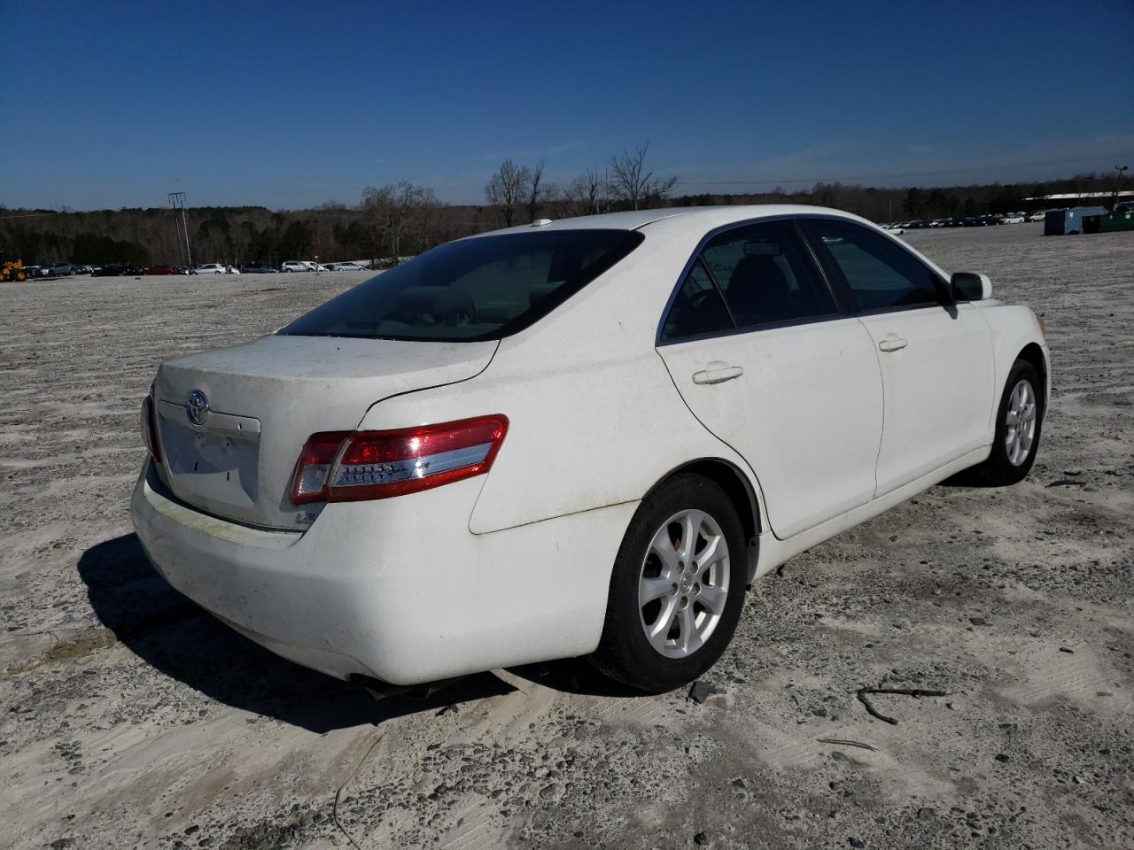 Photo 4 from auction – 2011 TOYOTA CAMRY BASE with VIN 4T4BF3EK0BR169516