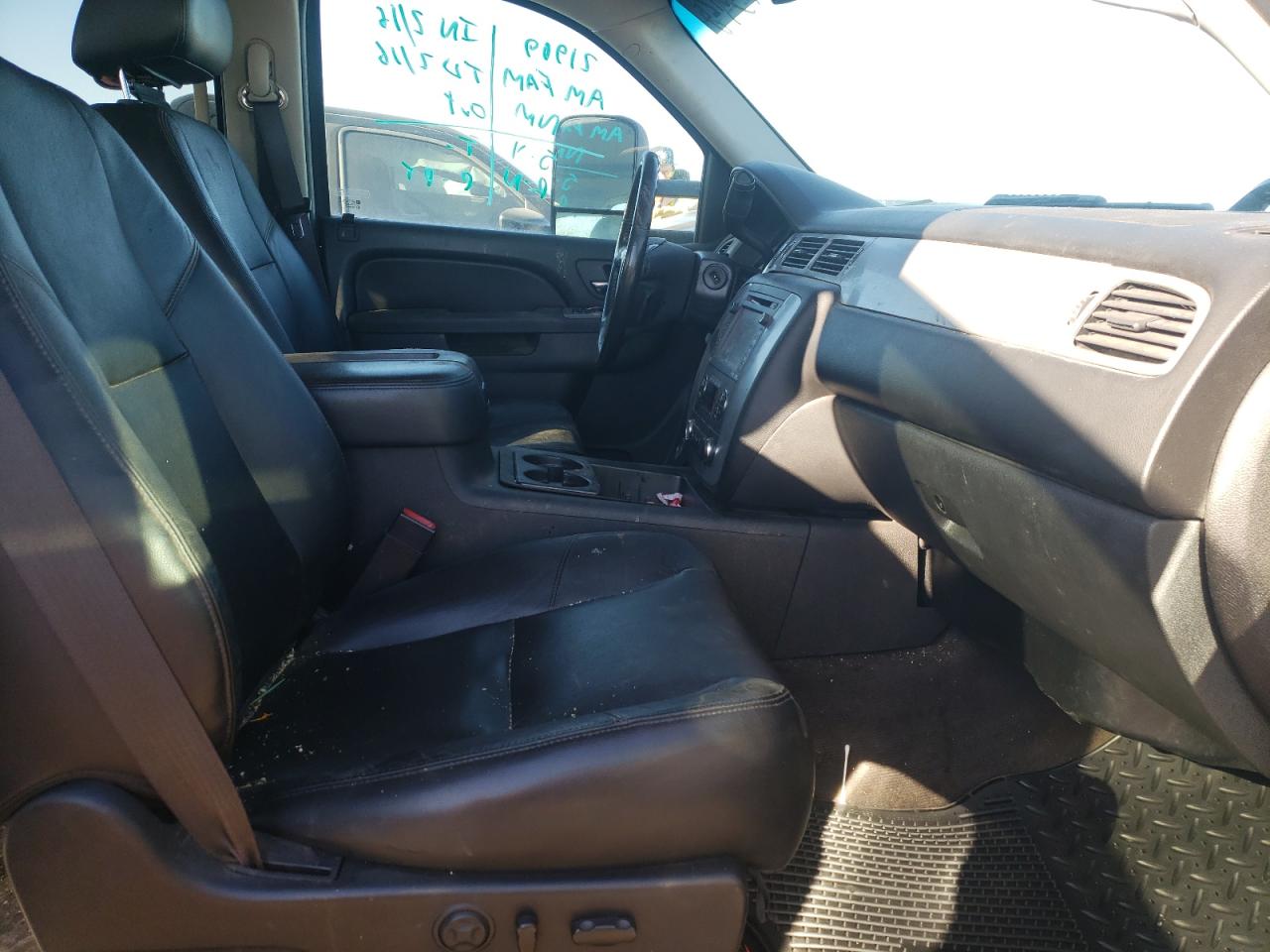Photo 5 from auction – 2013 CHEVROLET SILVERADO with VIN 3GCUKTE26DG236970