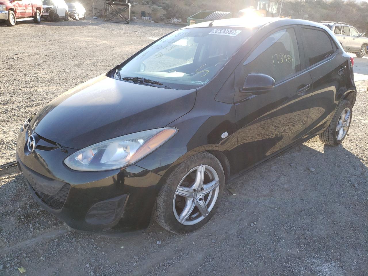 Photo 2 from auction – 2013 MAZDA MAZDA2 with VIN JM1DE1KZ9D0169685