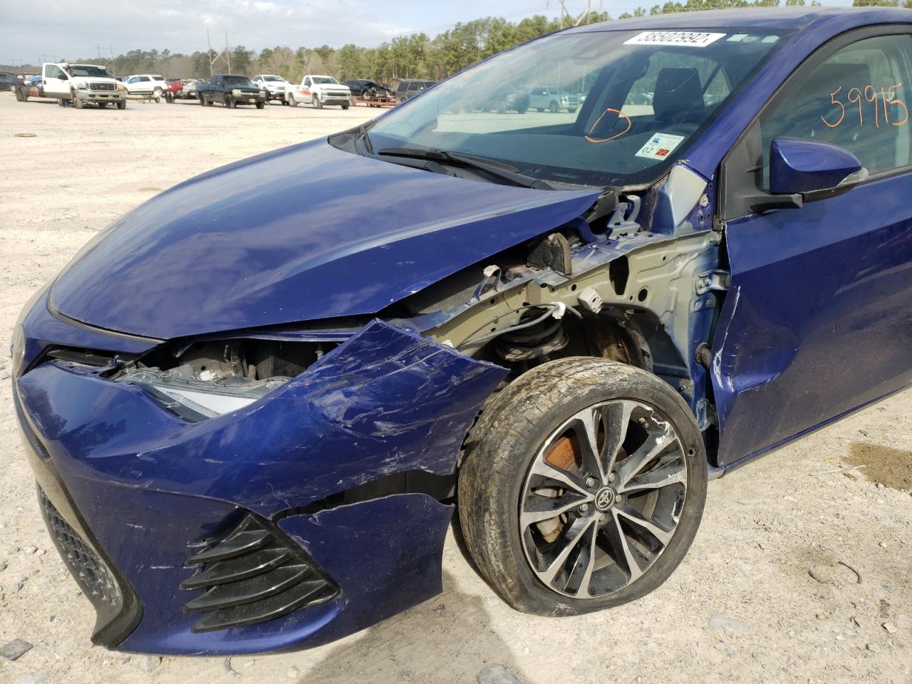 Фото 9 с аукциона – 2018 TOYOTA COROLLA L с VIN 5YFBURHEXJP770926