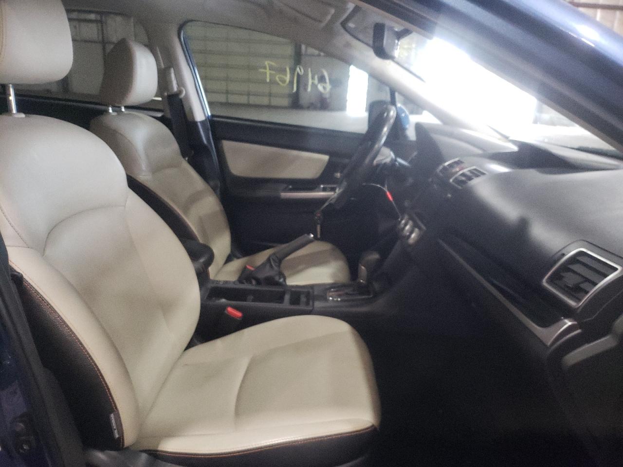 Photo 5 from auction – 2016 SUBARU CROSSTREK with VIN JF2GPAKC2G8250344