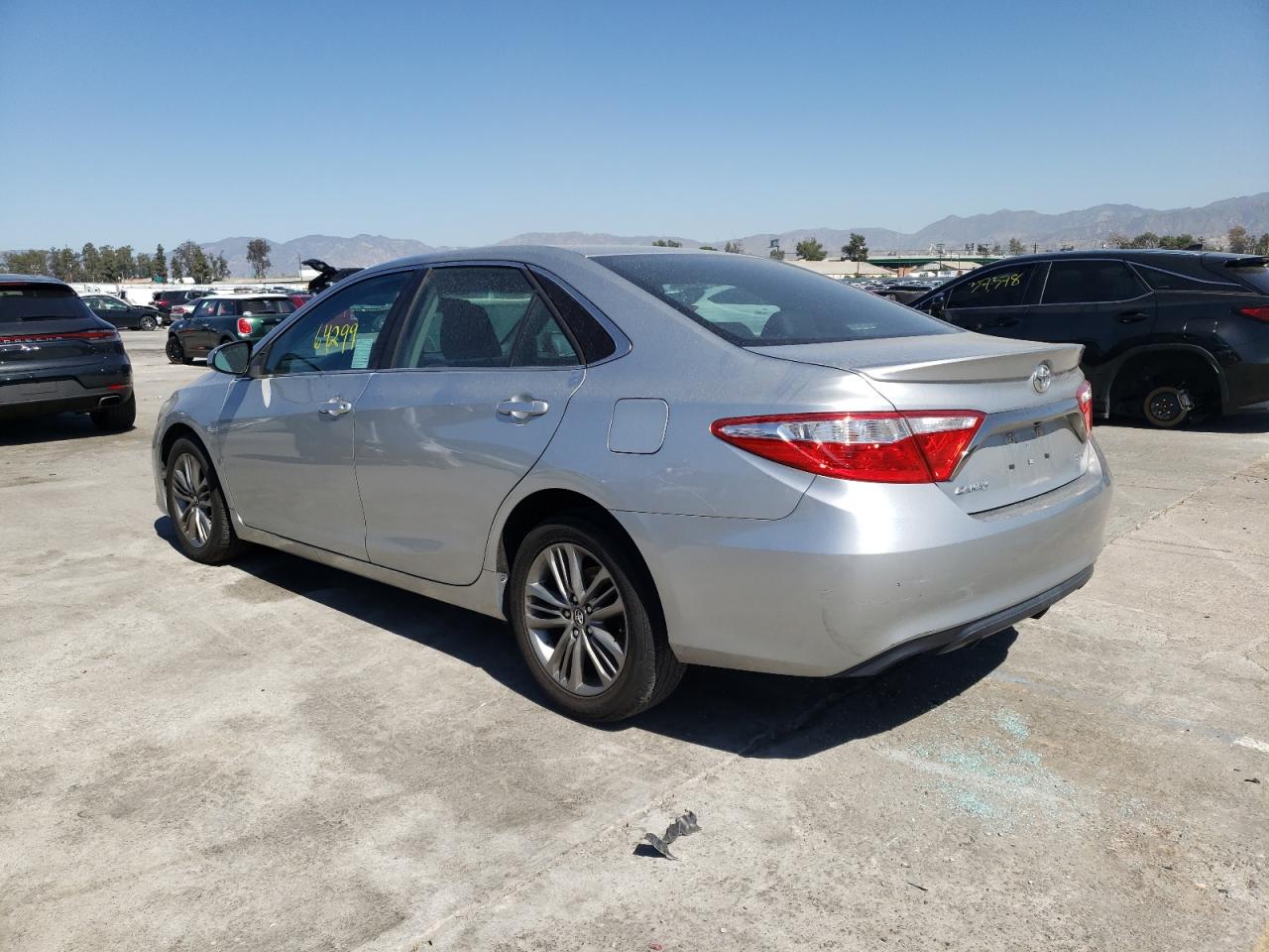 Photo 3 from auction – 2016 TOYOTA CAMRY LE with VIN 4T1BF1FK1GU196924