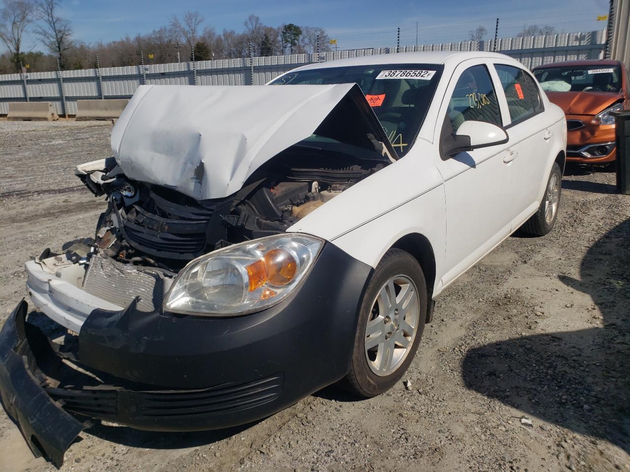 Photo 2 from auction – 2005 CHEVROLET COBALT LS with VIN 1G1AL52FX57537637