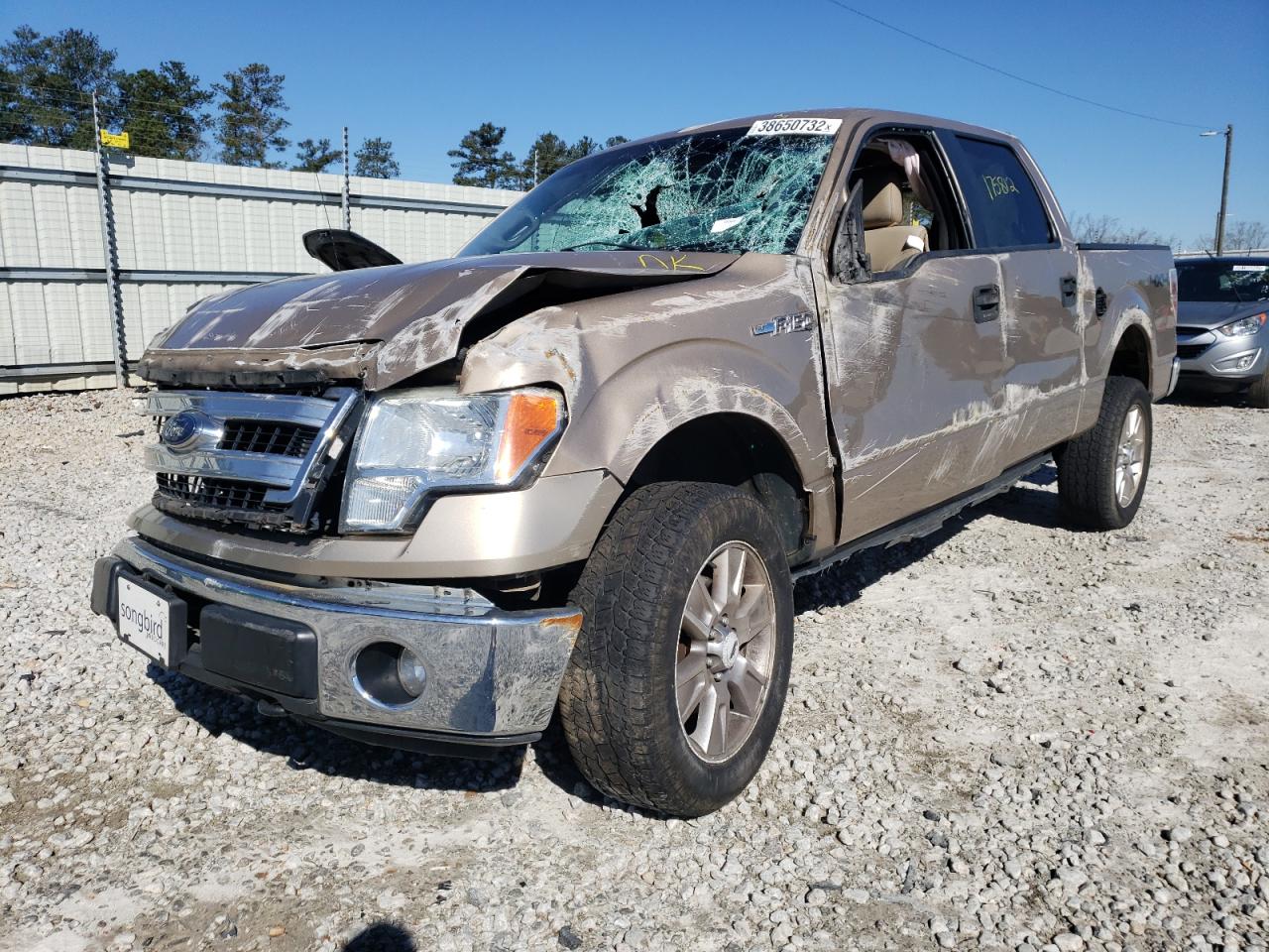 Photo 2 from auction – 2013 FORD F150 SUPER with VIN 1FTFW1EF2DKE06352