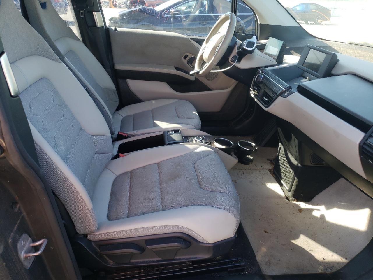 Photo 5 from auction – 2014 BMW I3 REX with VIN WBY1Z4C58EV272975