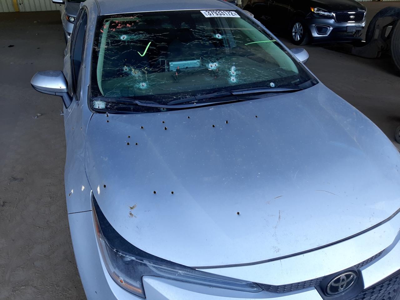 Photo 9 from auction – 2020 TOYOTA COROLLA LE with VIN 5YFEPRAE1LP137829