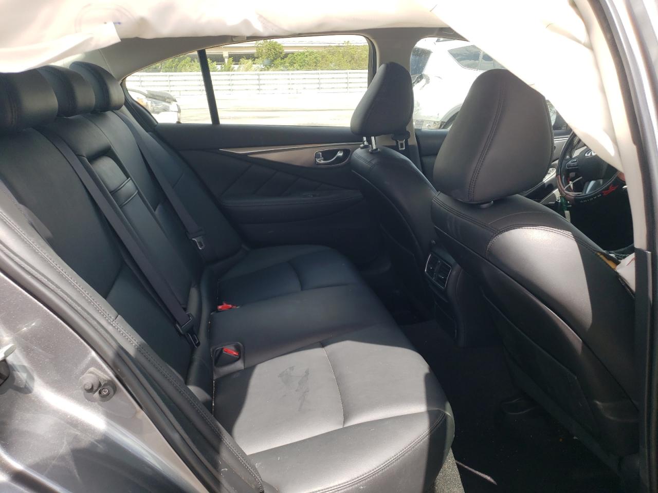 Photo 6 from auction – 2017 INFINITI Q50 PREMIU with VIN JN1EV7AR9HM833851