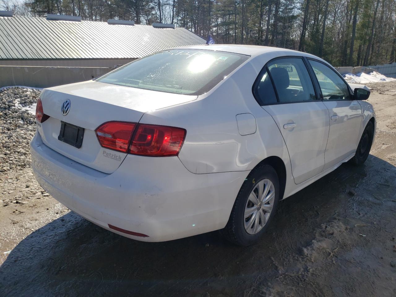 Photo 4 from auction – 2011 VOLKSWAGEN JETTA BASE with VIN 3VW2K7AJ1BM390879