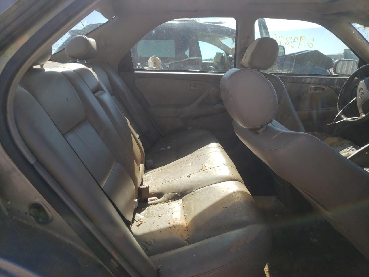 Photo 6 from auction – 1998 TOYOTA CAMRY CE with VIN 4T1BF28K4WU052804