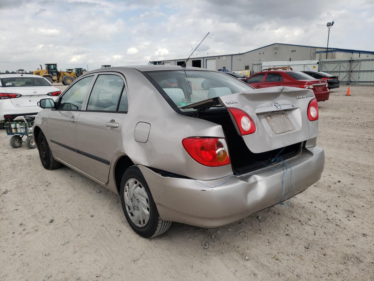 Photo 3 from auction – 2003 TOYOTA COROLLA CE with VIN 2T1BR32E03C165369