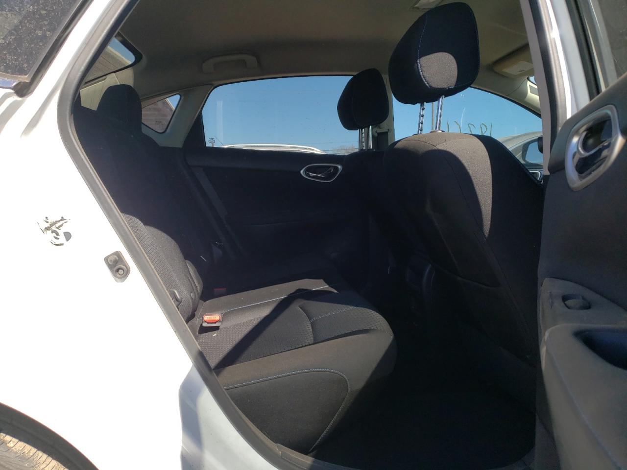 Photo 6 from auction – 2018 NISSAN SENTRA with VIN 3N1AB7AP7JY278200