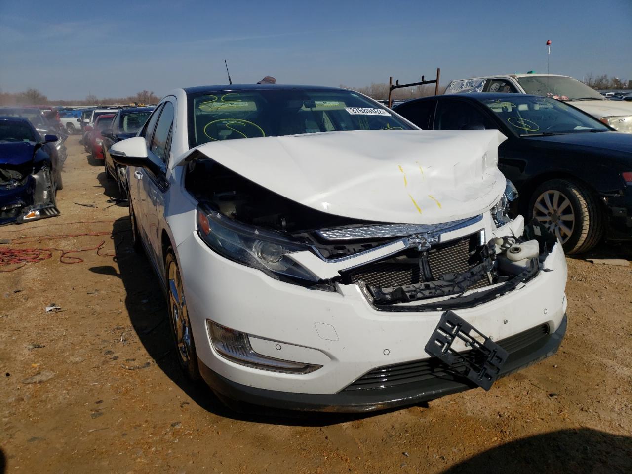 CHEVROLET VOLT 2012 with VIN 1G1RD6E46CU103147 - Photo from auction