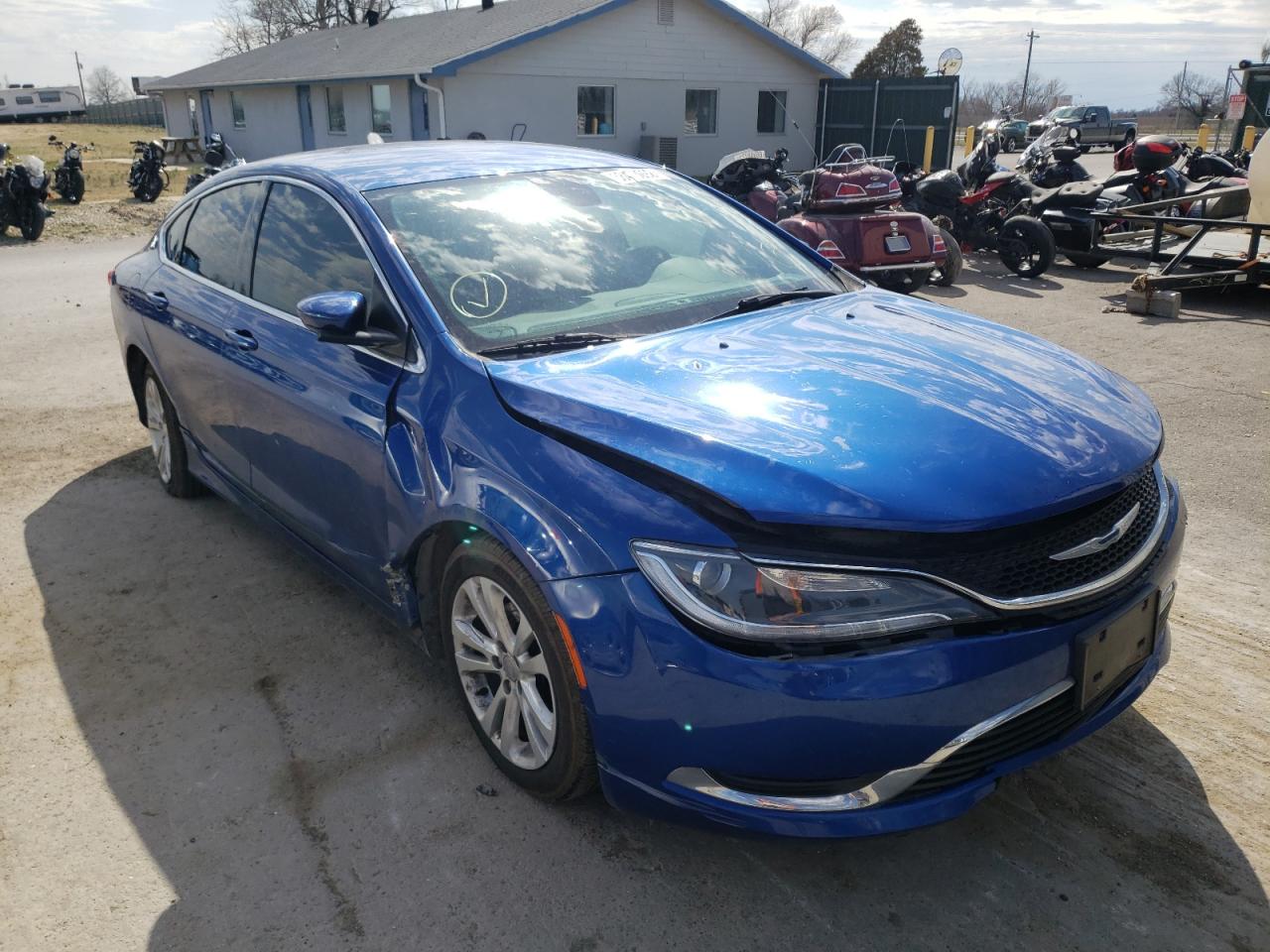CHRYSLER 200 LIMITE 2015 with VIN 1C3CCCAB3FN749266 - Photo from auction