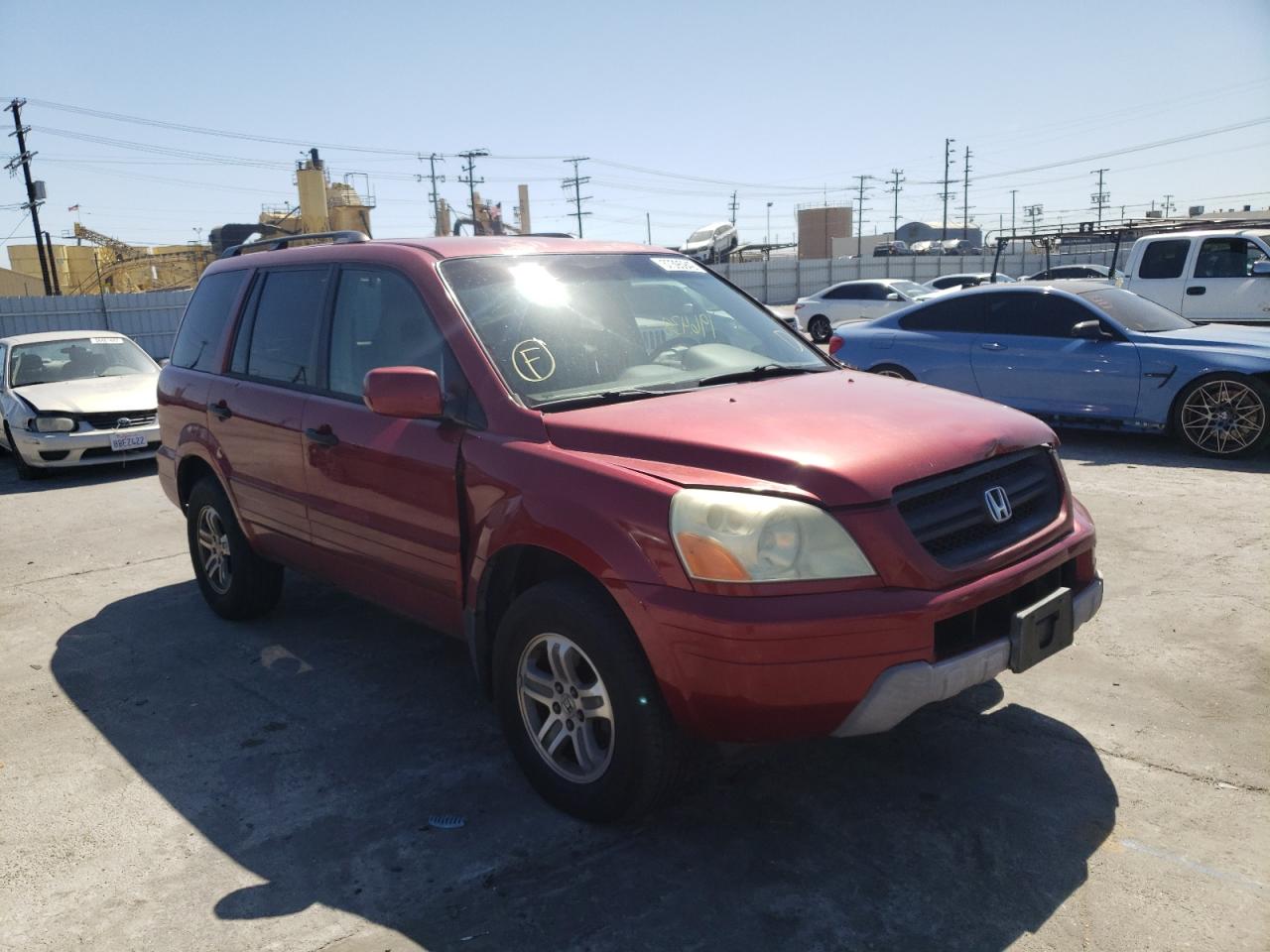 HONDA PILOT EXL 2004 with VIN 2HKYF18514H565230 - Photo from auction