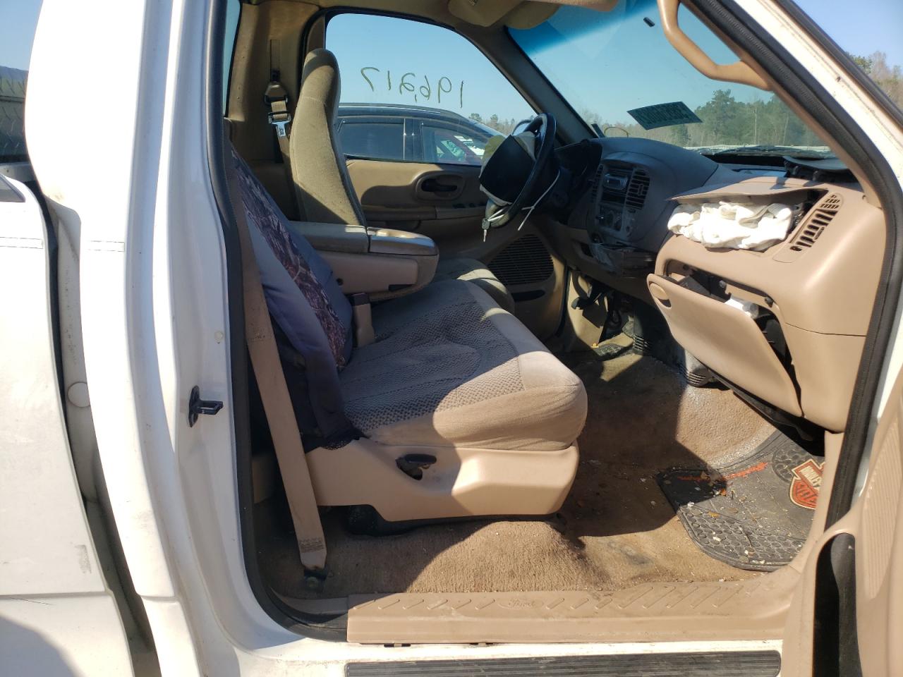 Photo 5 from auction – 1999 FORD F150 with VIN 1FTRF17WXXNC04050