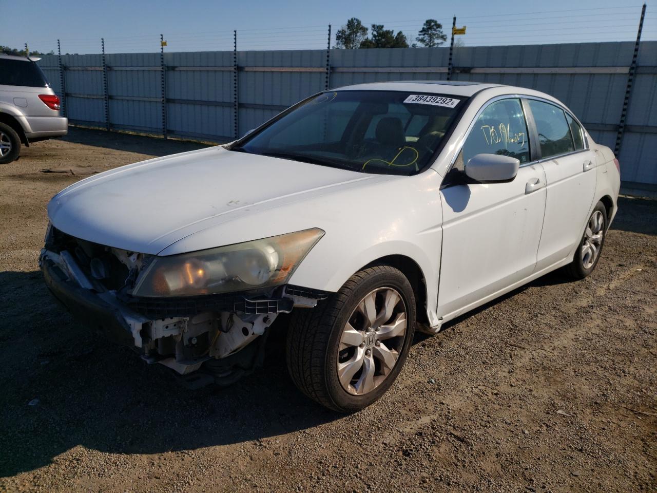Photo 2 from auction – 2010 HONDA ACCORD EXL with VIN 1HGCP2F85AA162981