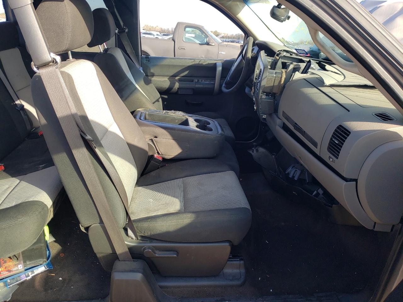 Photo 5 from auction – 2008 CHEVROLET SILVERADO with VIN 1GCEC19C28Z328012