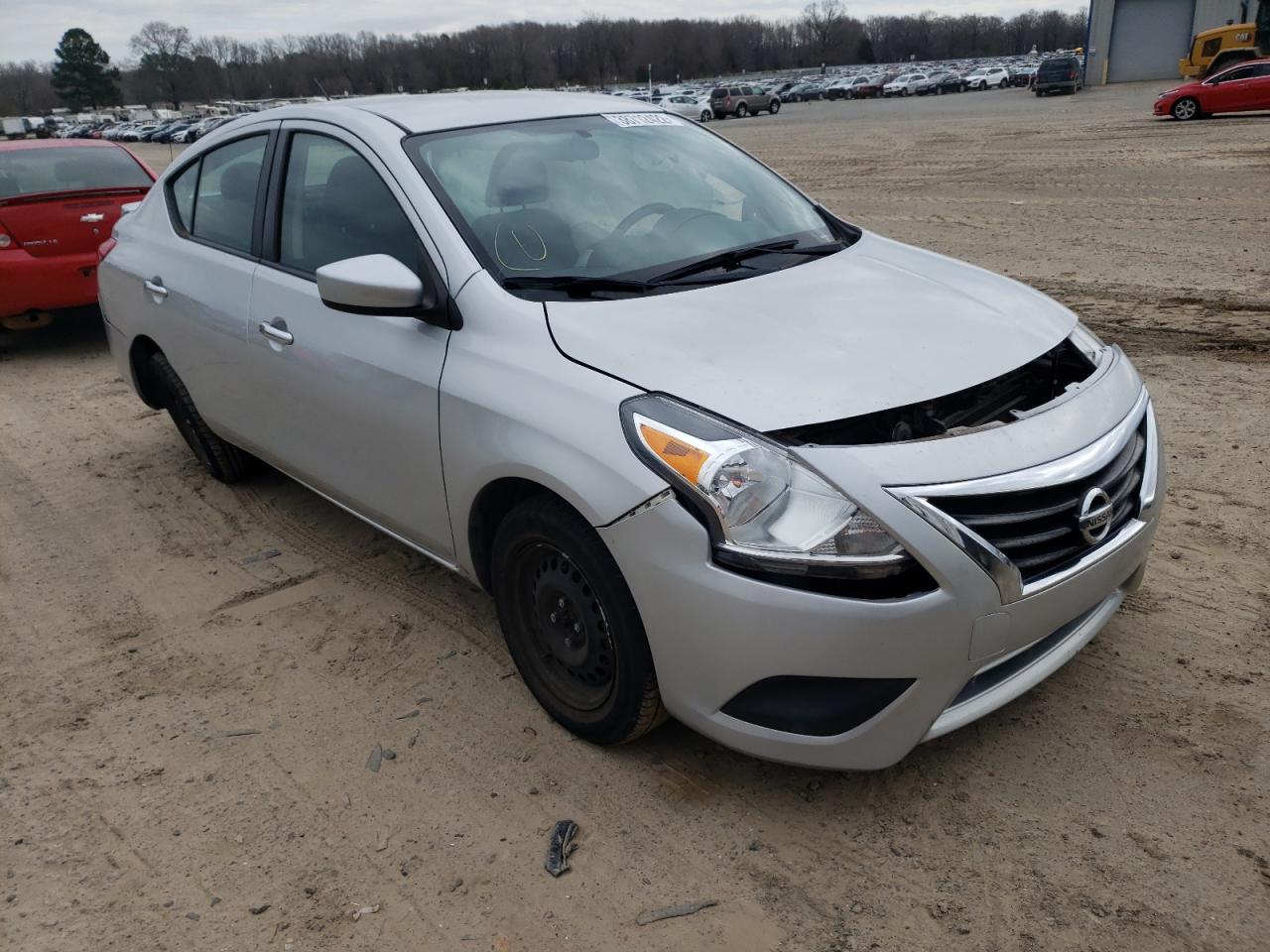 NISSAN VERSA S 2017 with VIN 3N1CN7AP5HK430892 - Photo from auction