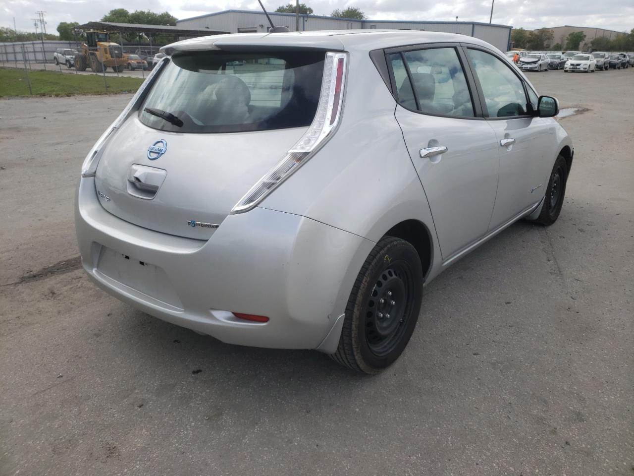 Photo 4 from auction – 2015 NISSAN LEAF S with VIN 1N4AZ0CP1FC303255