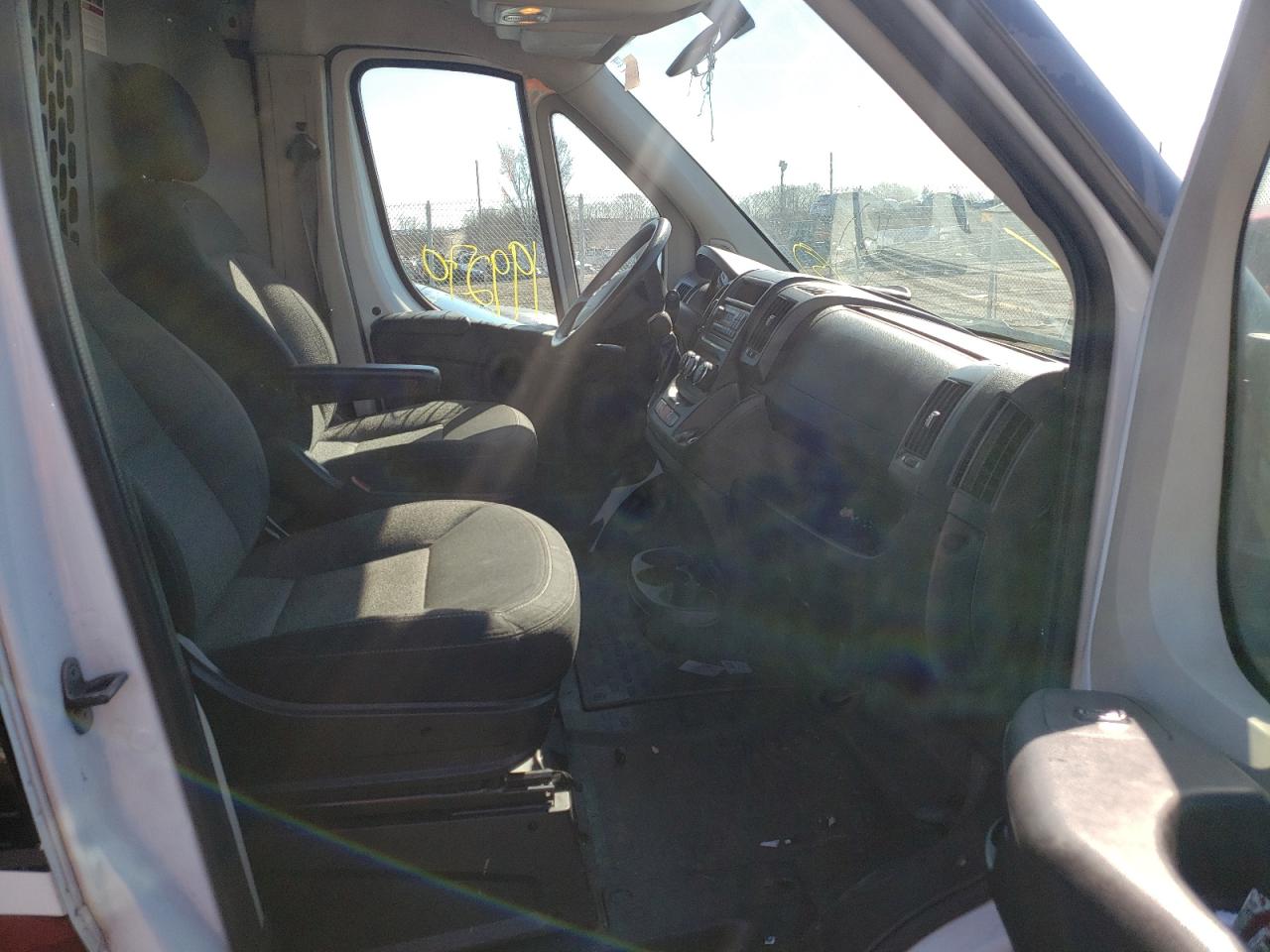 Photo 5 from auction – 2016 RAM PROMASTER with VIN 3C6TRVAG4GE119187