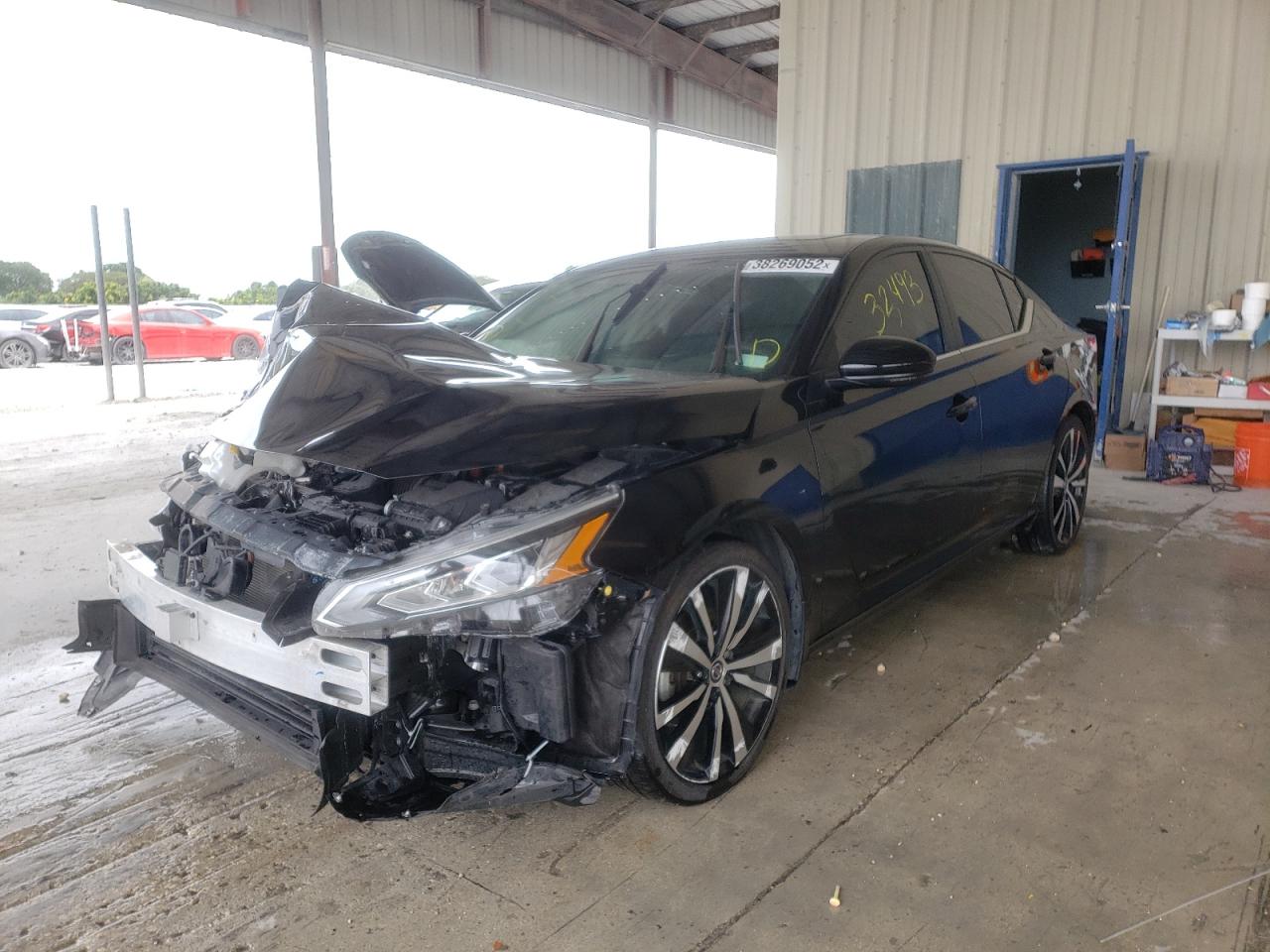 Photo 2 from auction – 2019 NISSAN ALTIMA SR with VIN 1N4BL4CV1KC189800