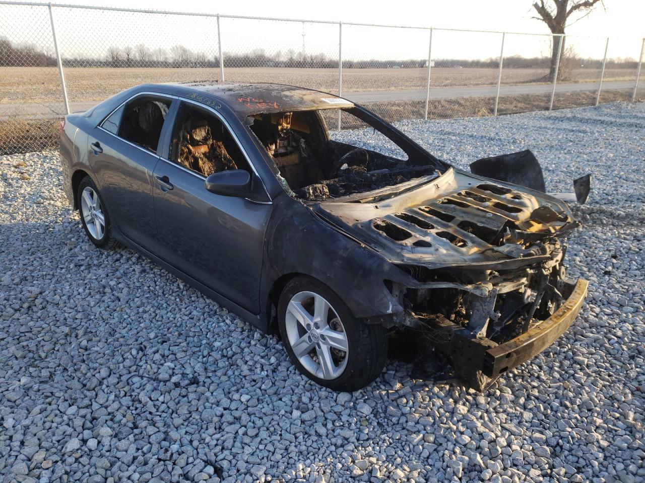 Photo 1 from auction – 2013 TOYOTA CAMRY L with VIN 4T1BF1FK2DU235693