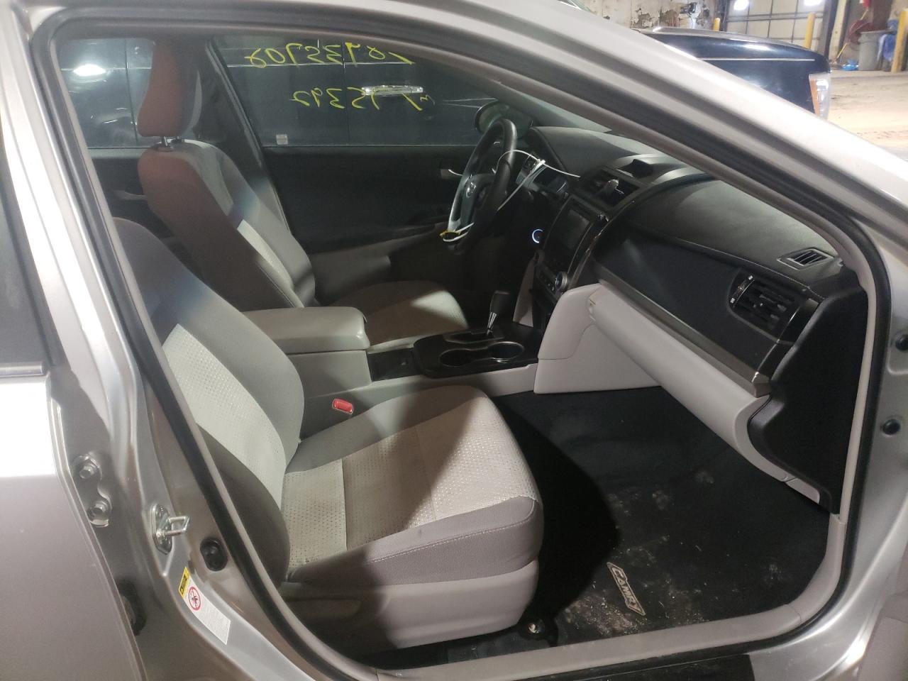 Photo 5 from auction – 2012 TOYOTA CAMRY BASE with VIN 4T1BF1FK3CU106280