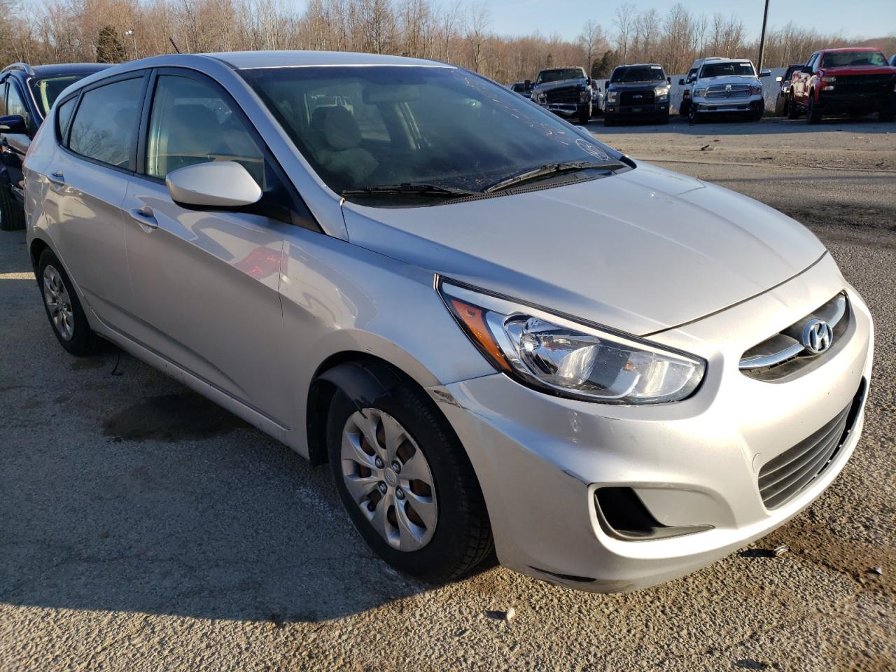 HYUNDAI ACCENT SE 2016 with VIN KMHCT5AE3GU255462 - Photo from auction