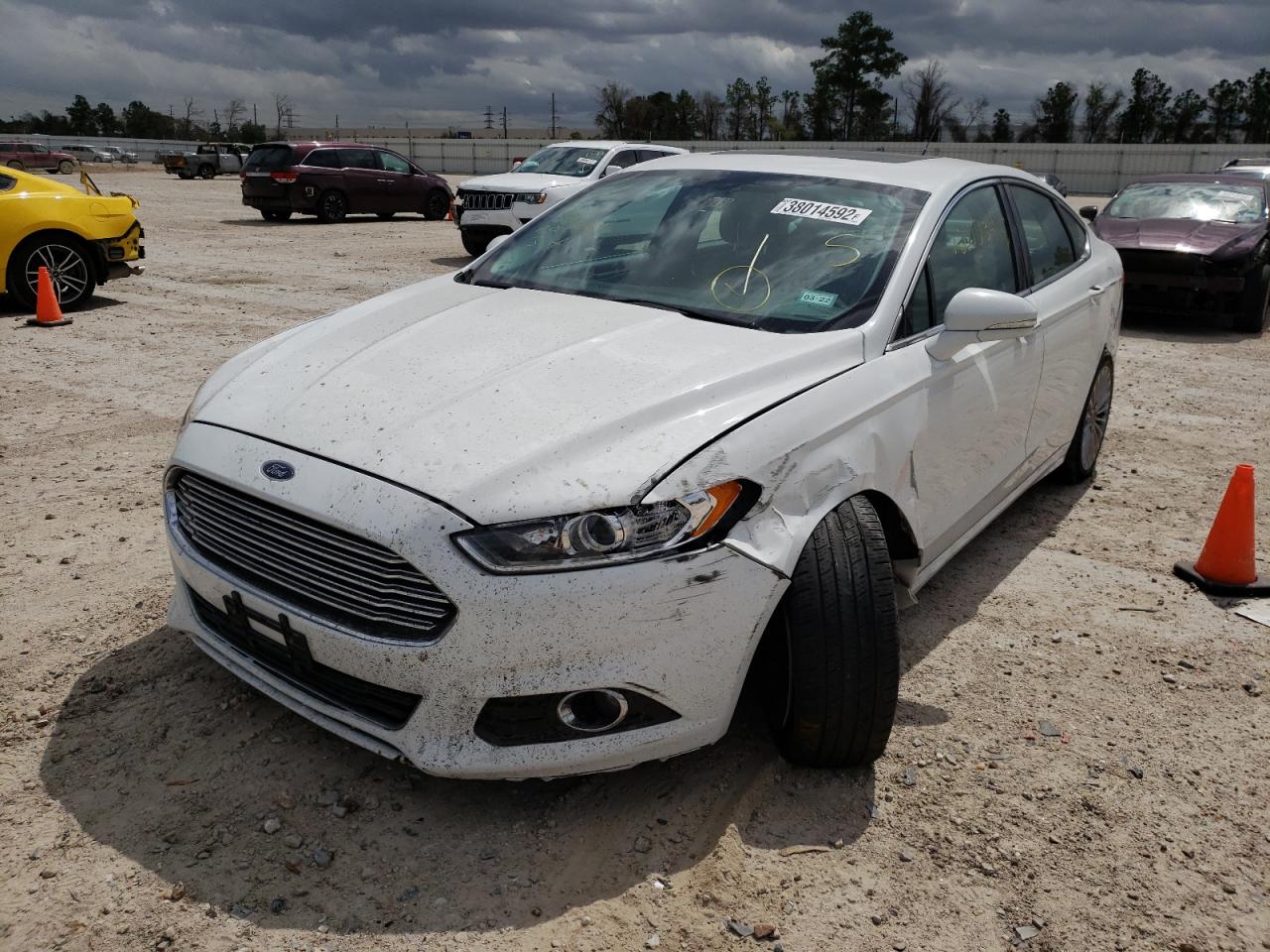 Photo 2 from auction – 2015 FORD FUSION TIT with VIN 3FA6P0K92FR132449