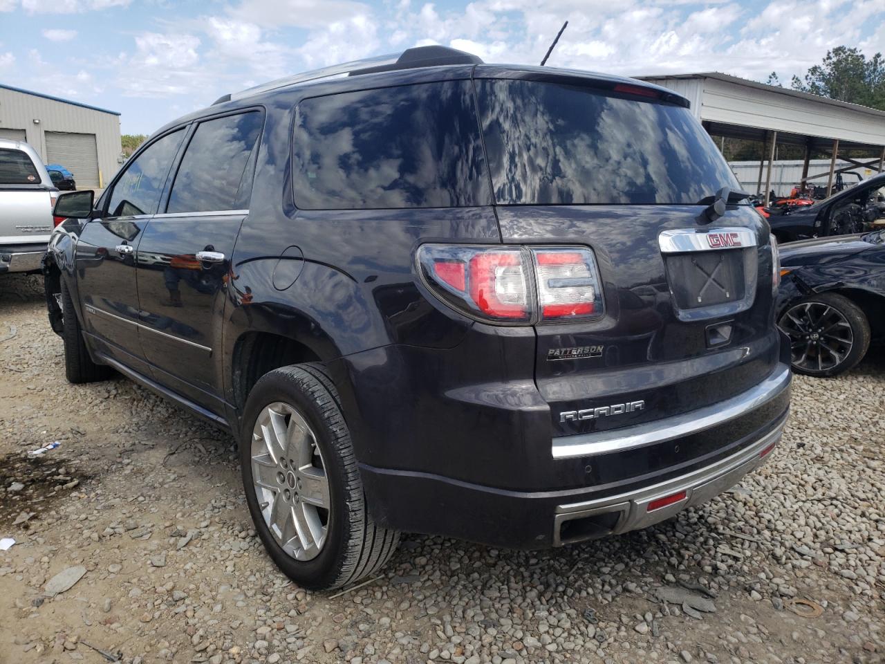 Фото 3 с аукциона – 2015 GMC ACADIA DEN с VIN 1GKKRTKD8FJ355814