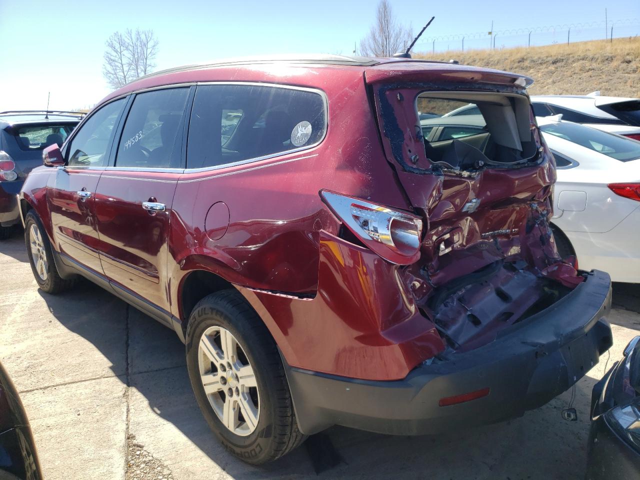 Photo 3 from auction – 2010 CHEVROLET TRAVERSE L with VIN 1GNLVFED9AJ263443