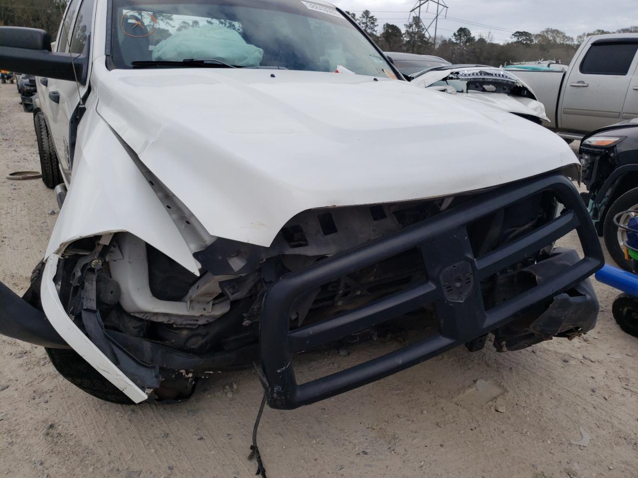 Photo 9 from auction – 2018 RAM 2500 ST with VIN 3C6UR4HJ4JG212044