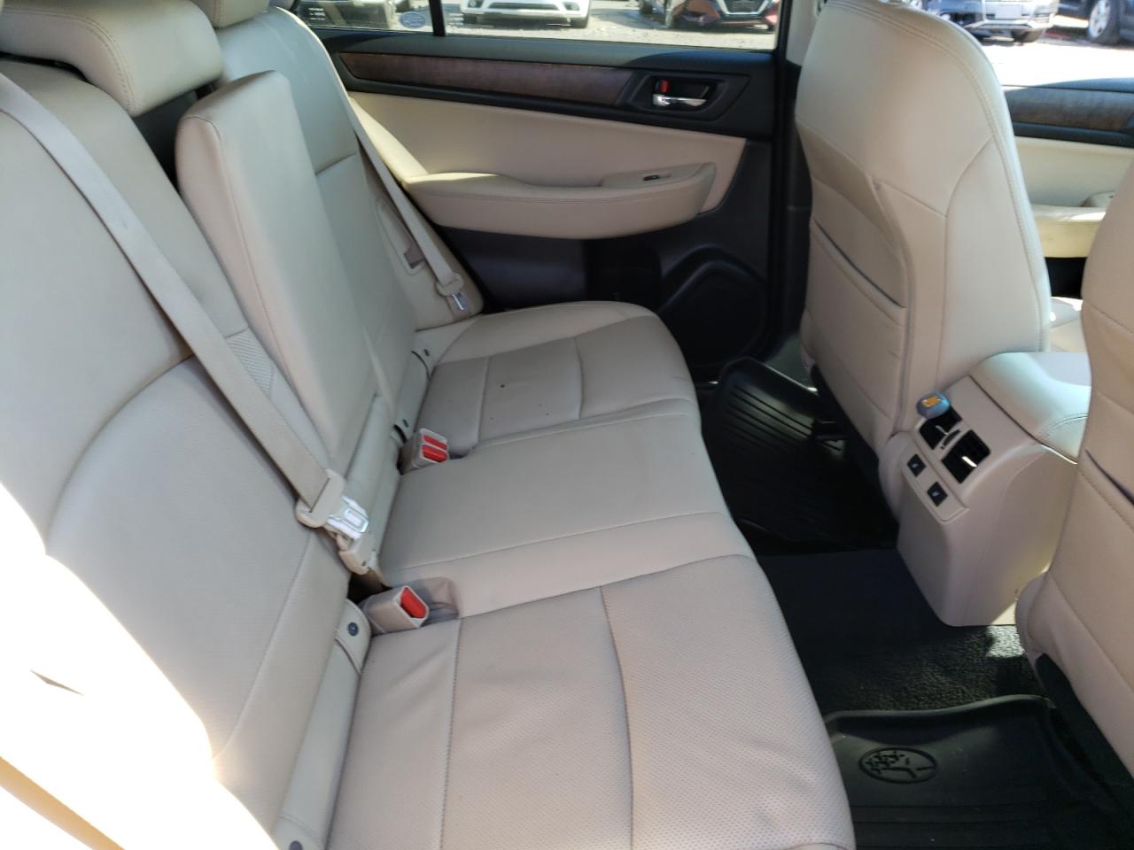 Photo 6 from auction – 2016 SUBARU OUTBACK 2. with VIN 4S4BSAJCXG3268754
