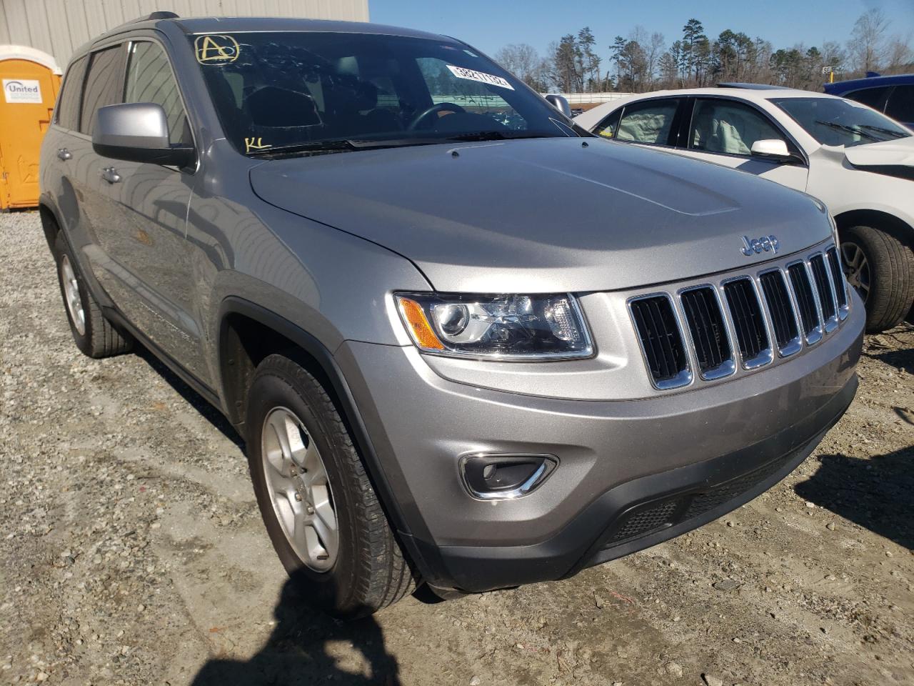 JEEP GRAND CHER 2015 with VIN 1C4RJFAGXFC764710 - Photo from auction