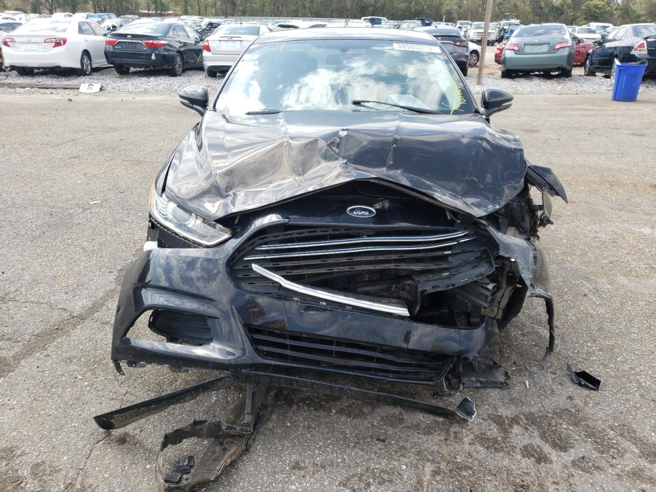 Photo 9 from auction – 2014 FORD FUSION SE with VIN 3FA6P0HD7ER373191