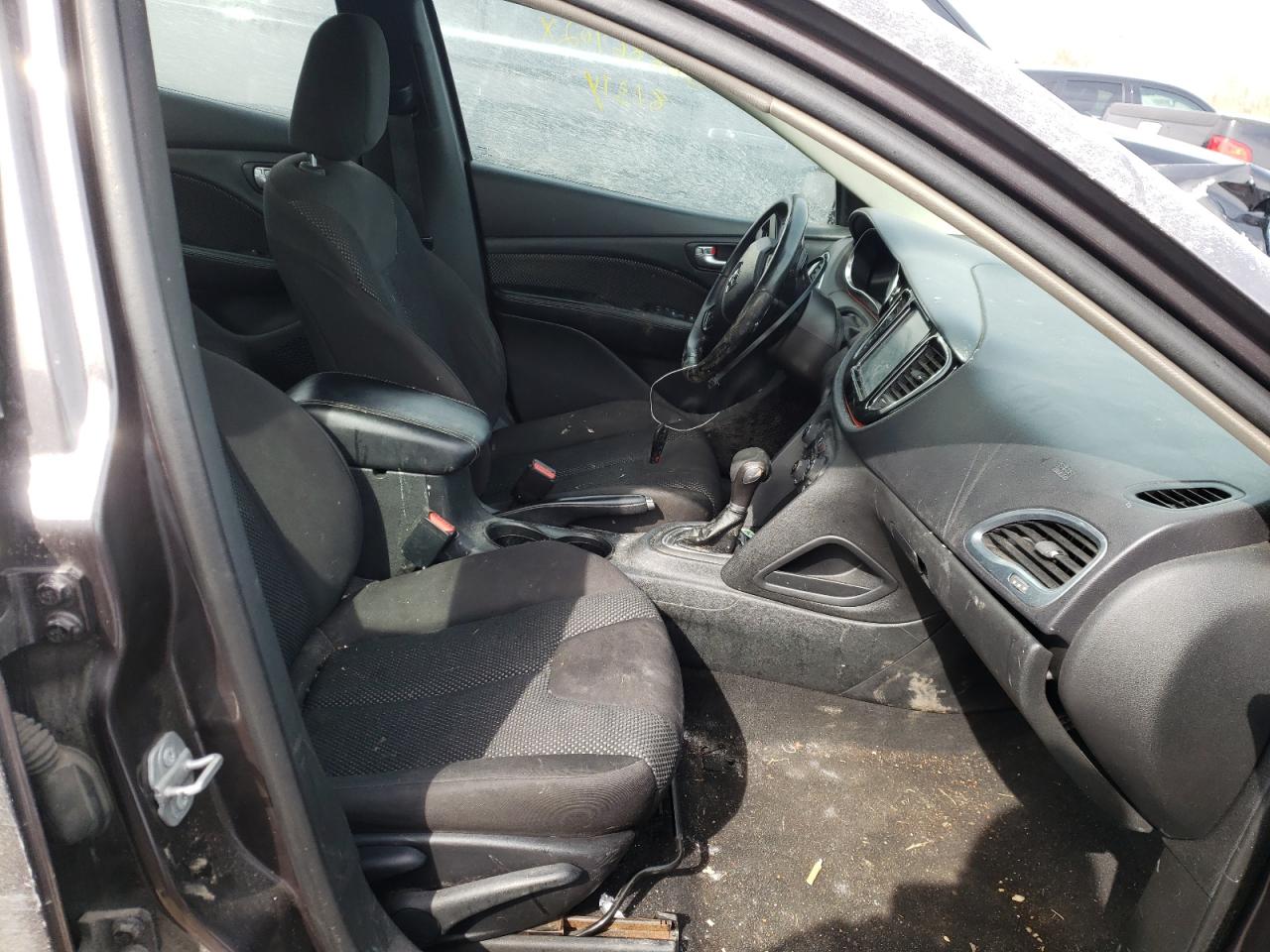 Photo 5 from auction – 2015 DODGE DART SE AE with VIN 1C3CDFDH2FD392683