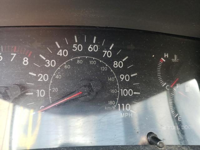 Photo 8 from auction – 2005 TOYOTA COROLLA CE with VIN JTDBR32E750056923