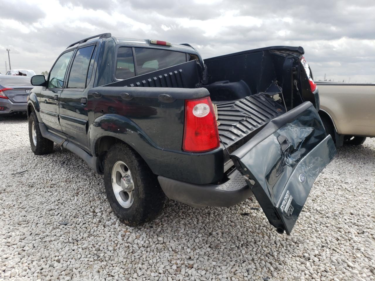 Photo 3 from auction – 2004 FORD EXPLORER S with VIN 1FMZU77K94UB43230