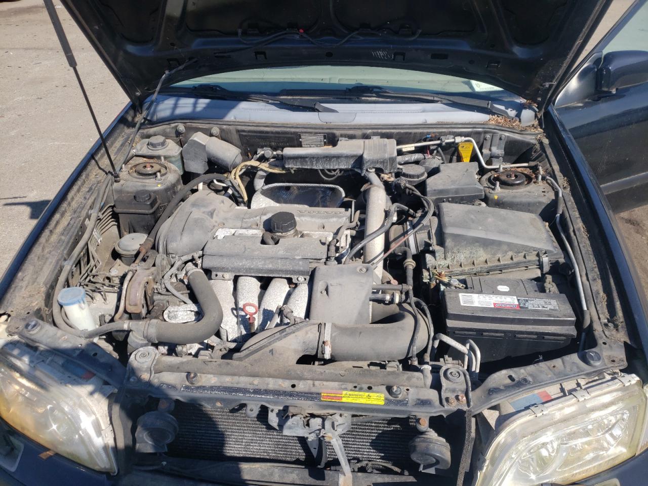 Photo 7 from auction – 2003 VOLVO S40 1.9T with VIN YV1VS29523F949393