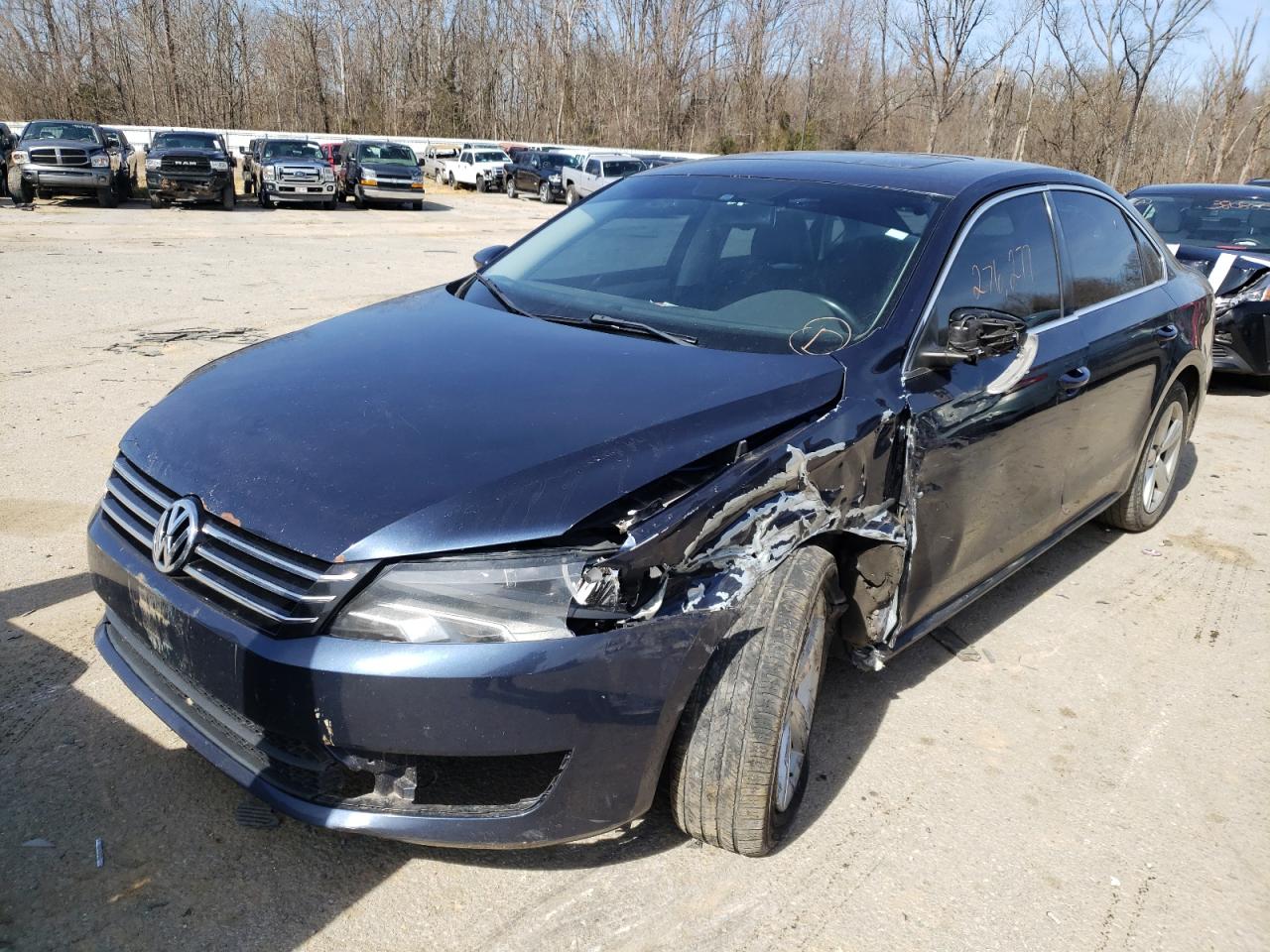 Photo 2 from auction – 2012 VOLKSWAGEN PASSAT SE with VIN 1VWBP7A38CC042891