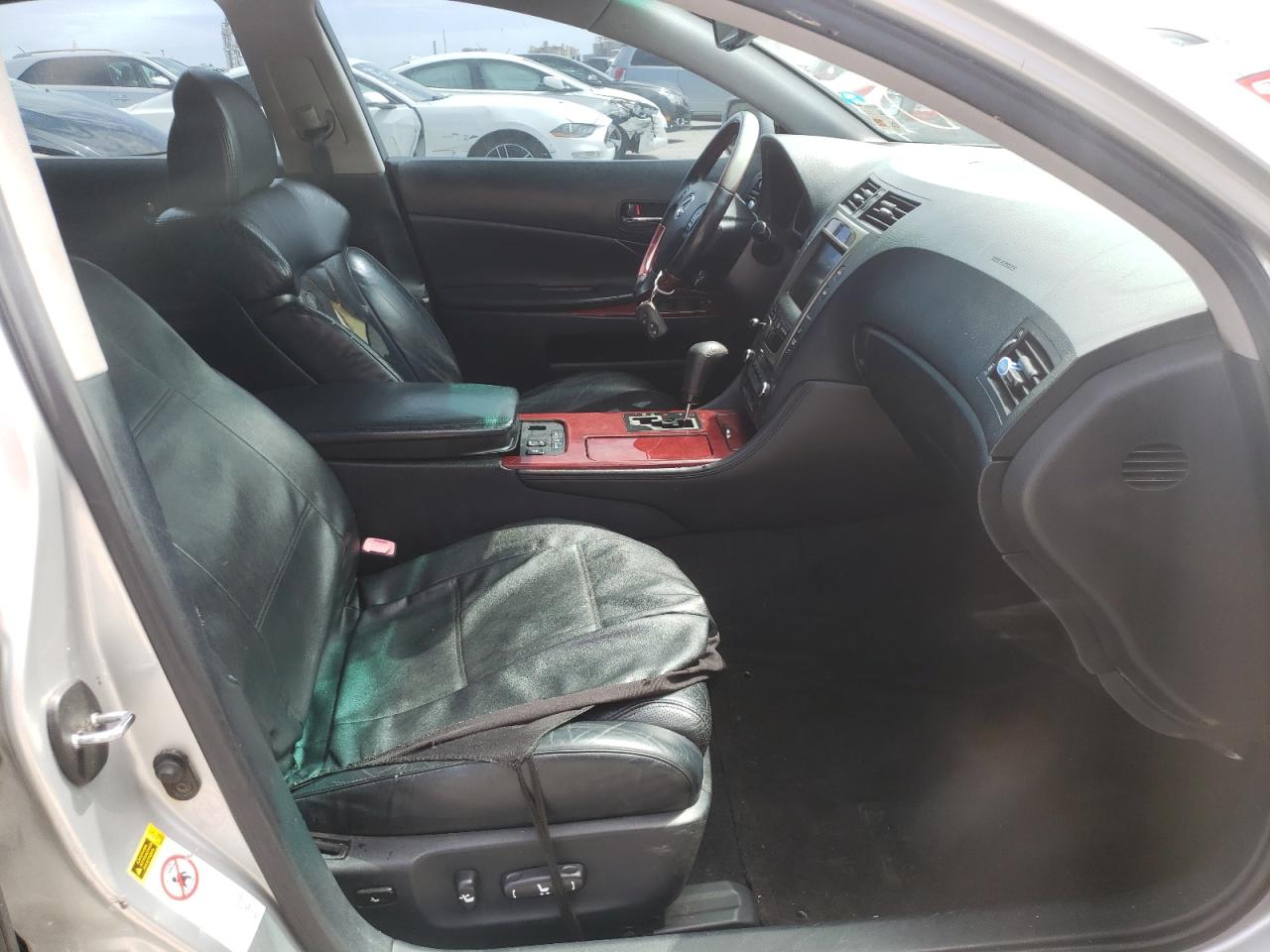 Photo 5 from auction – 2006 LEXUS GS 300 with VIN JTHBH96S665043752