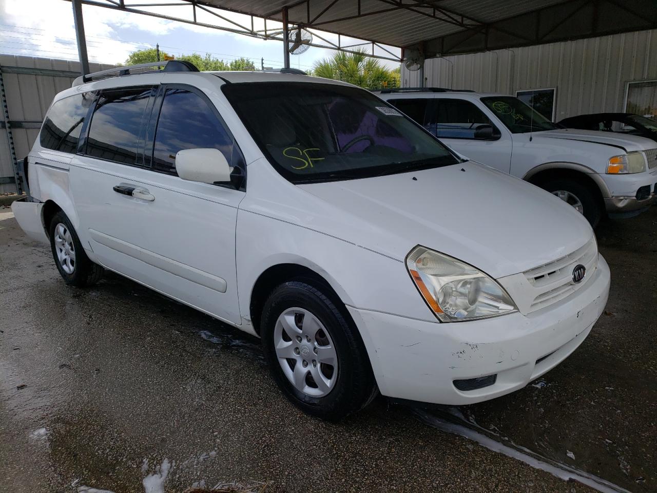 KIA SEDONA EX 2008 with VIN KNDMB233686222628 - Photo from auction