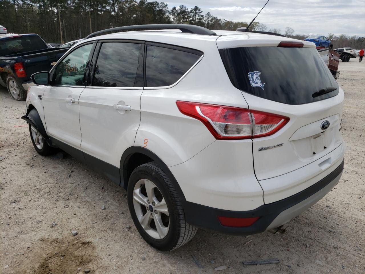 Photo 3 from auction – 2014 FORD ESCAPE SE with VIN 1FMCU0GX7EUB22774