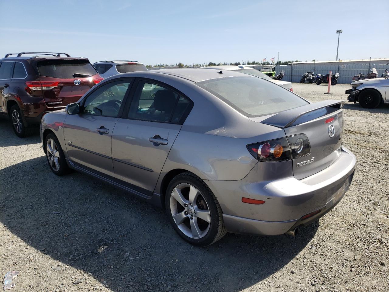 Photo 3 from auction – 2006 MAZDA 3 S with VIN JM1BK324761400614