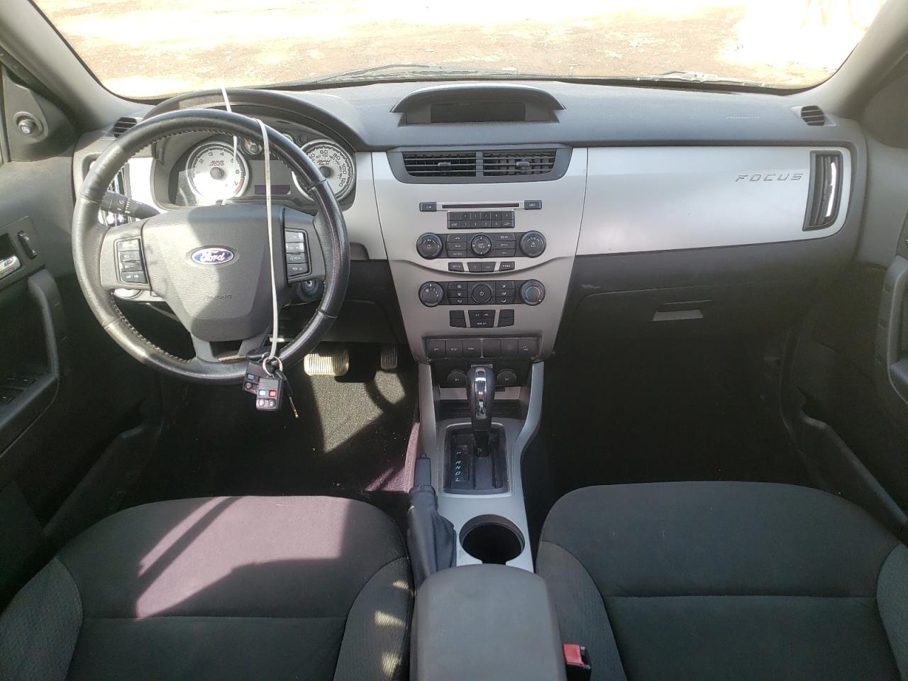 Photo 9 from auction – 2009 FORD FOCUS with VIN 1FAHP36N69W107637