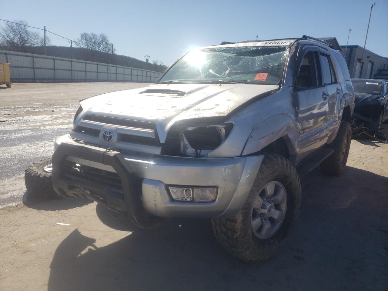 Photo 2 from auction – 2004 TOYOTA 4RUNNER SR with VIN JTEBU14R840022535