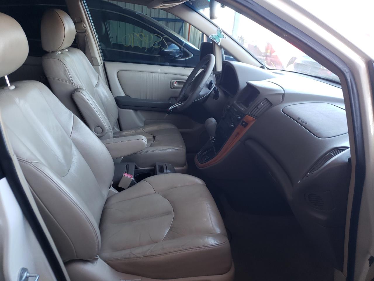 Photo 5 from auction – 1999 LEXUS RX 300 with VIN JT6HF10UXX0050030