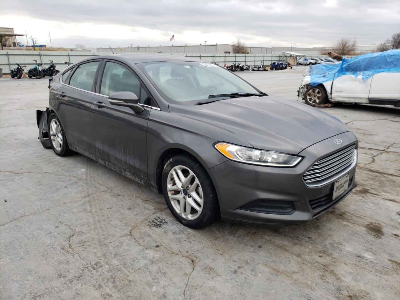 FORD FUSION SE 2016 with VIN 3FA6P0H78GR366067 - Photo from auction