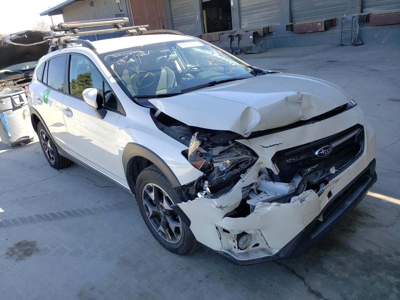 SUBARU CROSSTREK 2019 with VIN JF2GTAEC9K8297323 - Photo from auction
