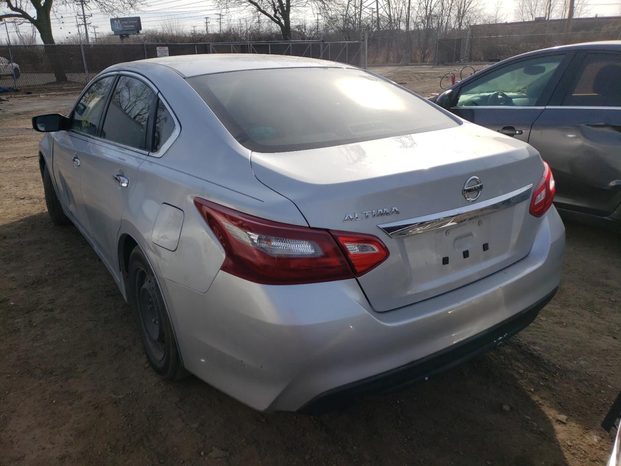Photo 3 from auction – 2016 NISSAN ALTIMA 2.5 with VIN 1N4AL3AP9GN353476